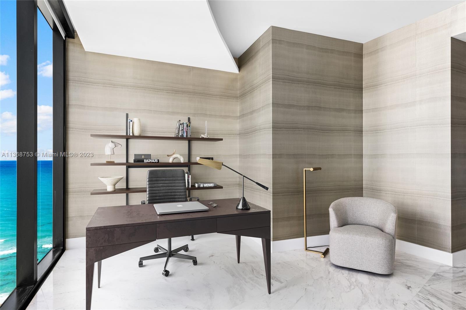 18555 COLLINS AVENUE COND - Residential