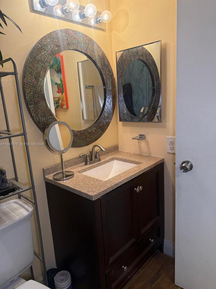 MADISON DOWNTOWN CONDO - Residential