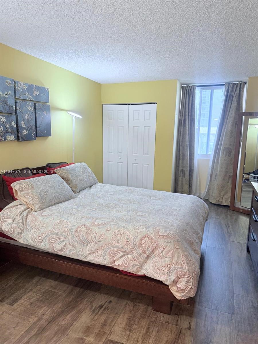 MADISON DOWNTOWN CONDO - Residential