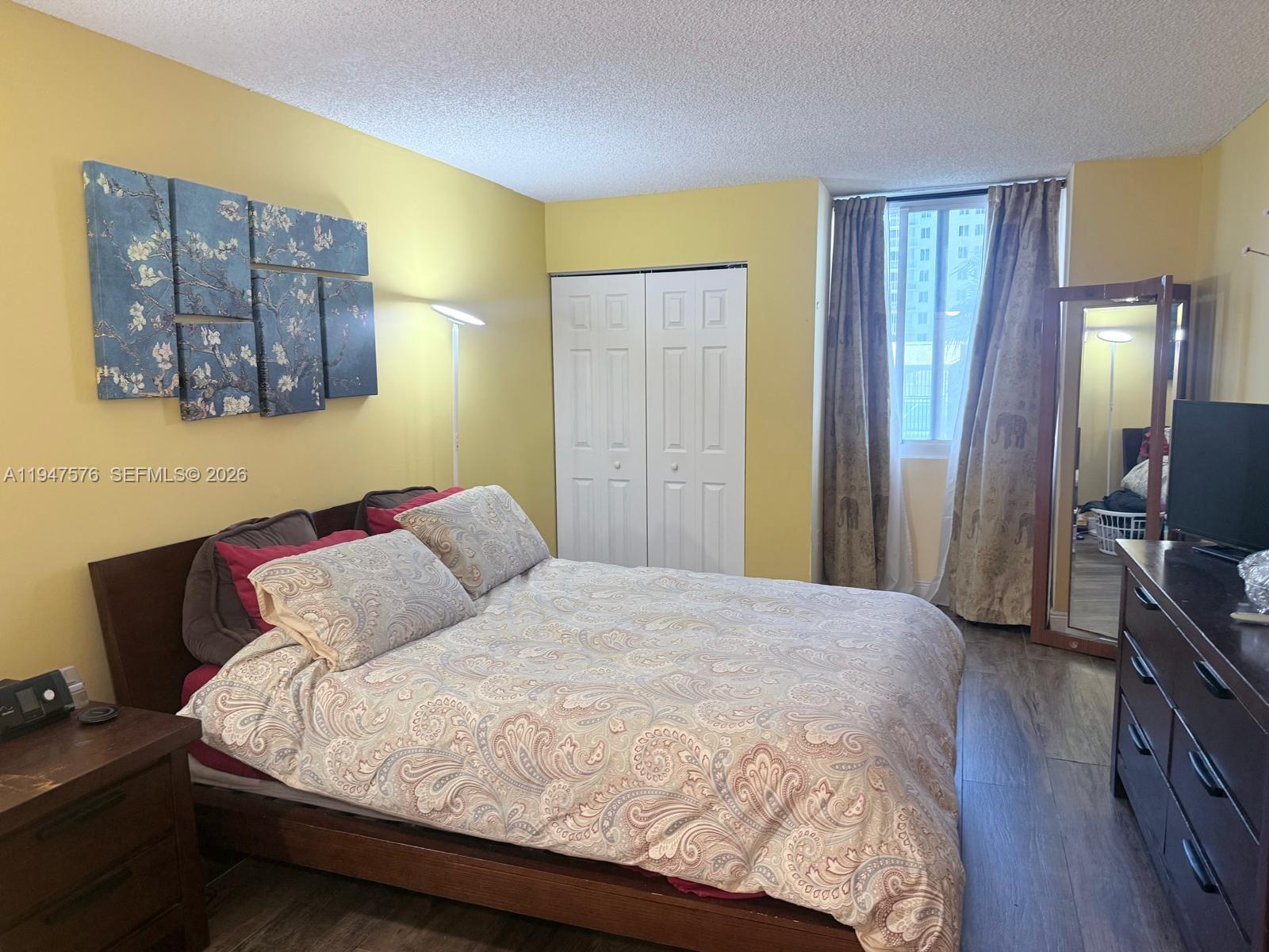 MADISON DOWNTOWN CONDO - Residential