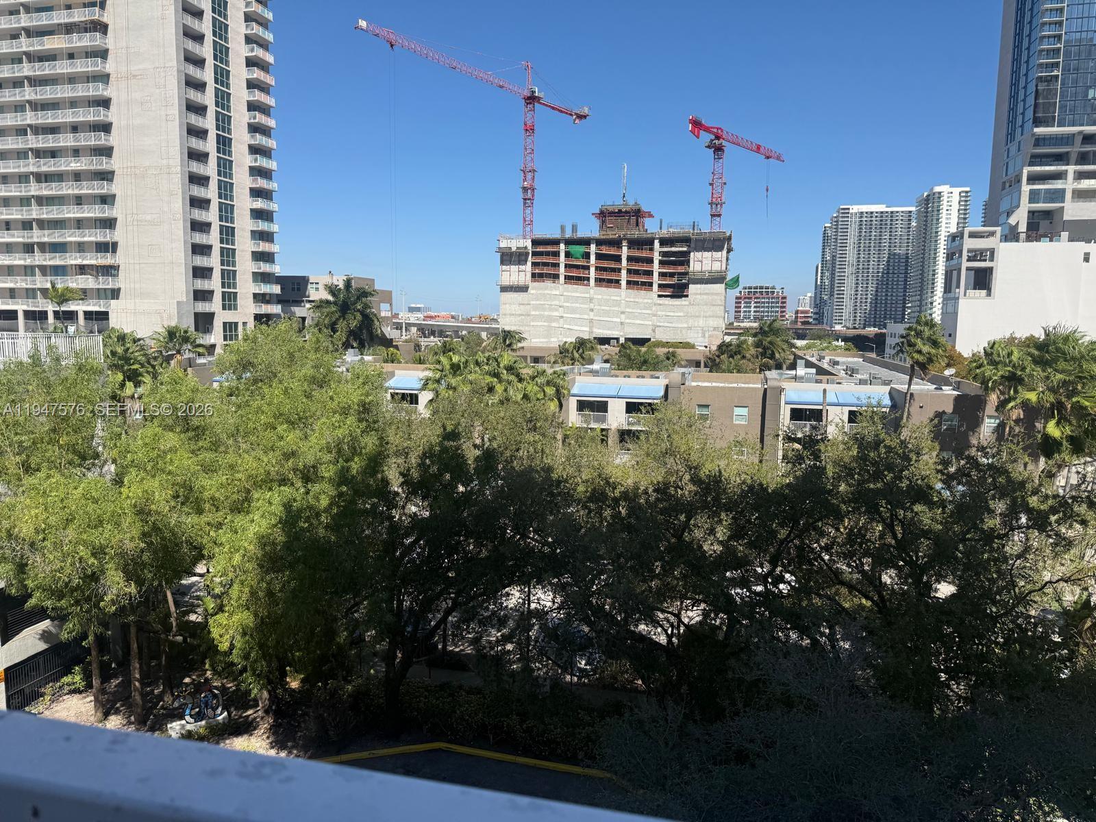 MADISON DOWNTOWN CONDO - Residential