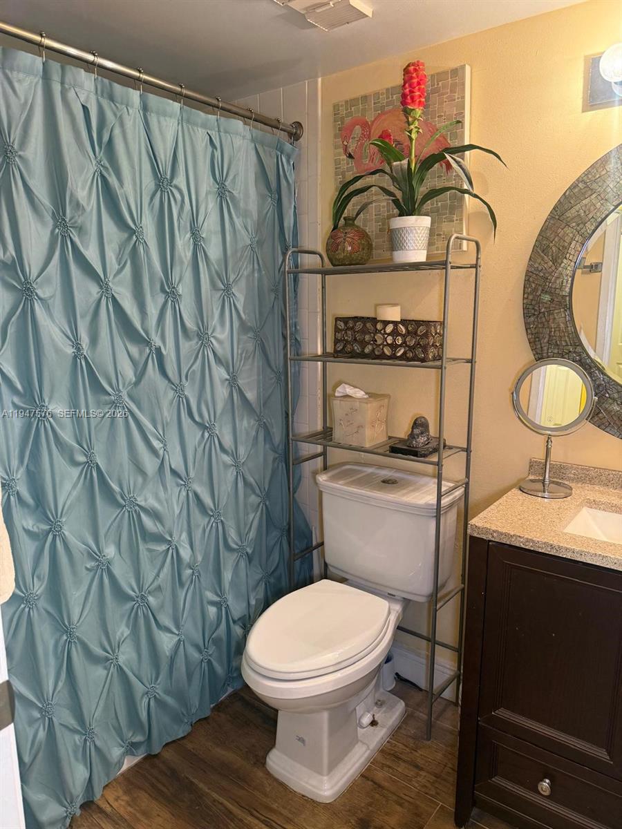 MADISON DOWNTOWN CONDO - Residential