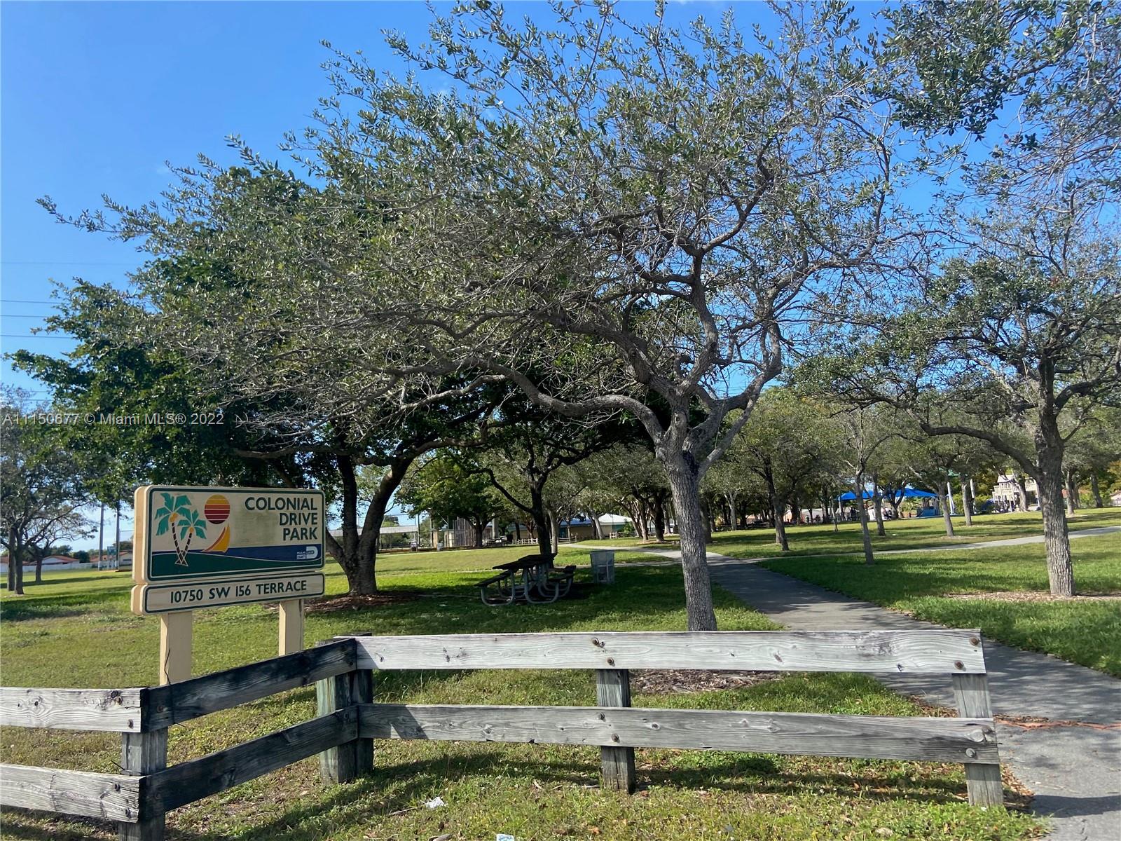 FAIRWAY ESTATES SEC FIVE - Residential