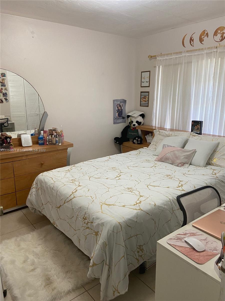 FAIRWAY ESTATES SEC FIVE - Residential