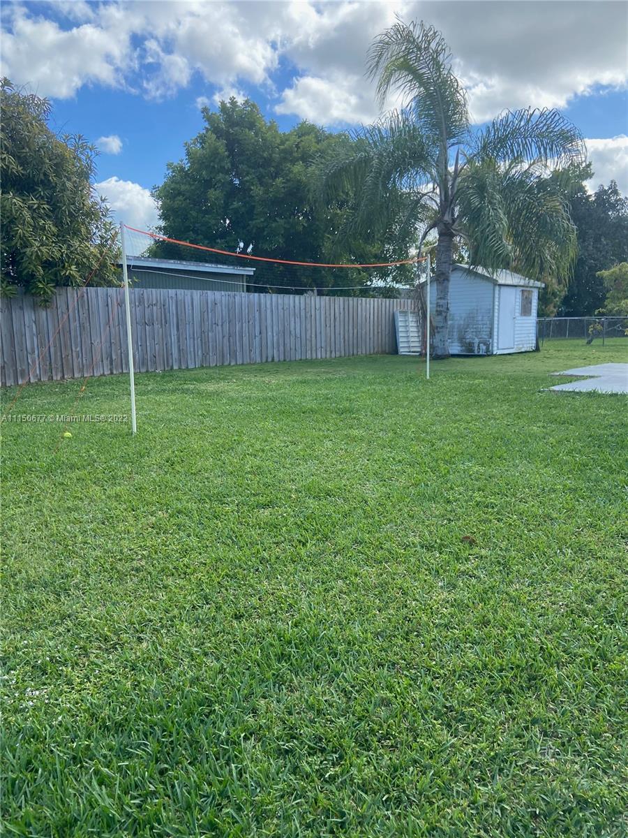 FAIRWAY ESTATES SEC FIVE - Residential