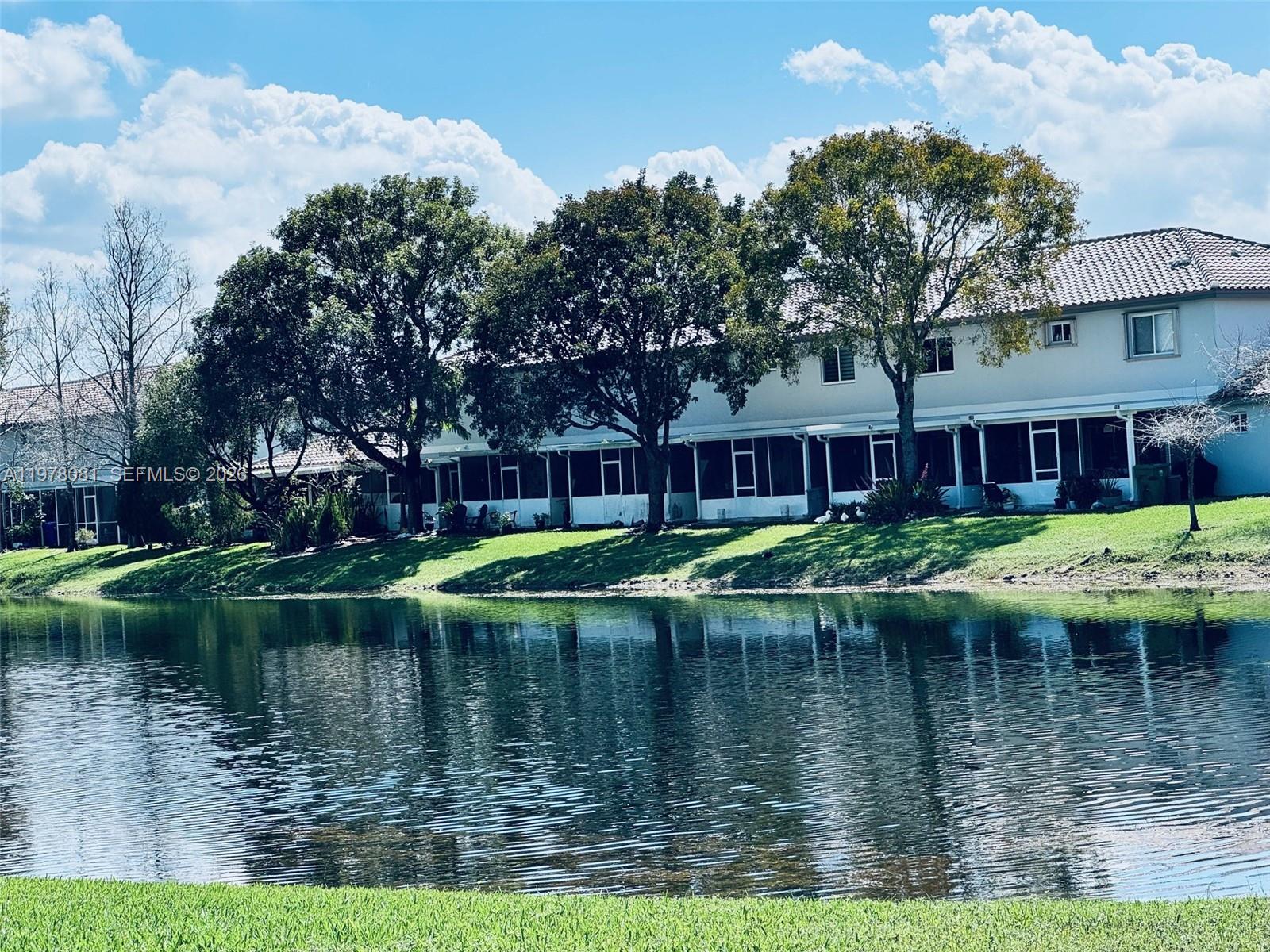 CHAPEL TRAIL II - Residential Lease