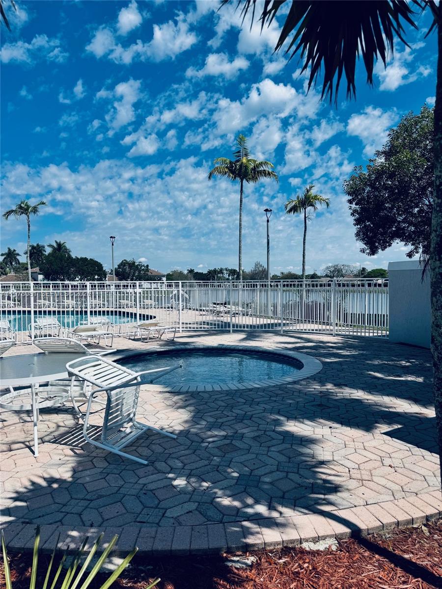 CHAPEL TRAIL II - Residential Lease