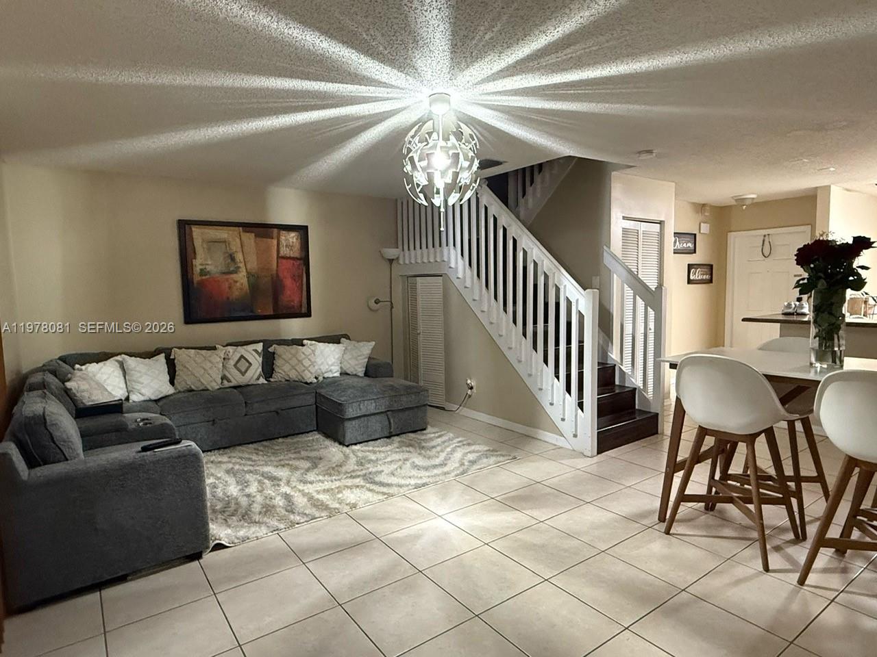 CHAPEL TRAIL II - Residential Lease