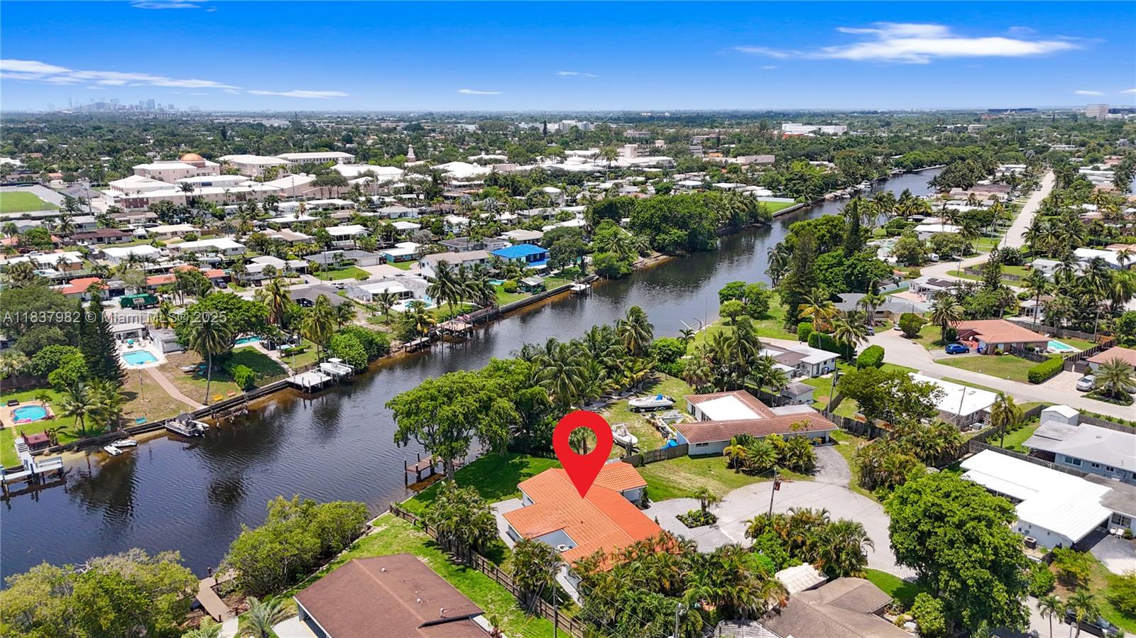 BOULEVARD PARK ISLES SEC - Residential