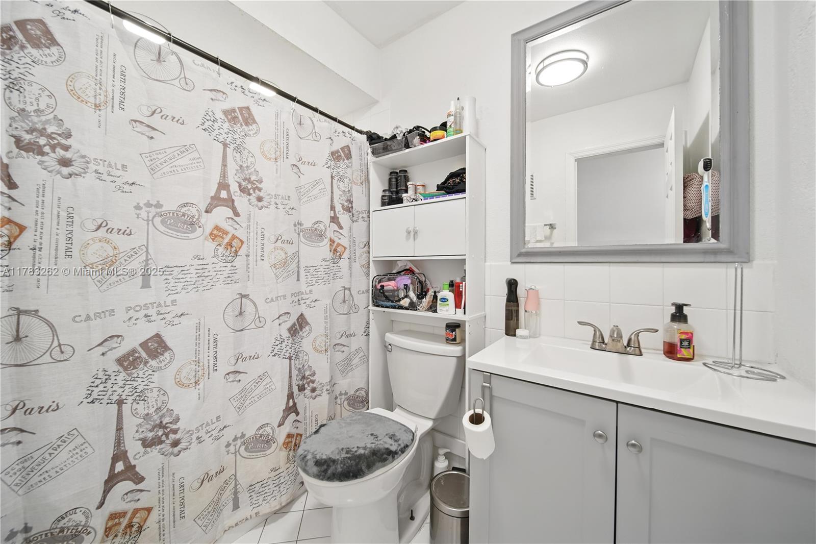 SUNRISE GOLF VILLAGE - Residential