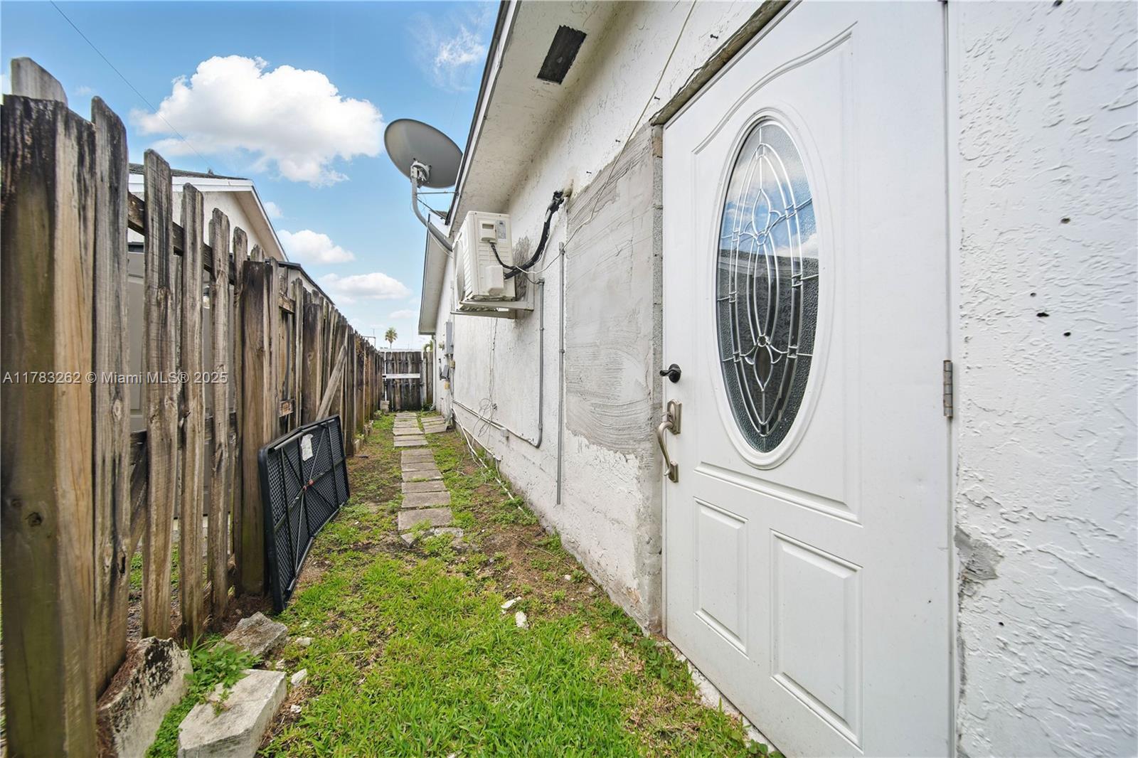 SUNRISE GOLF VILLAGE - Residential