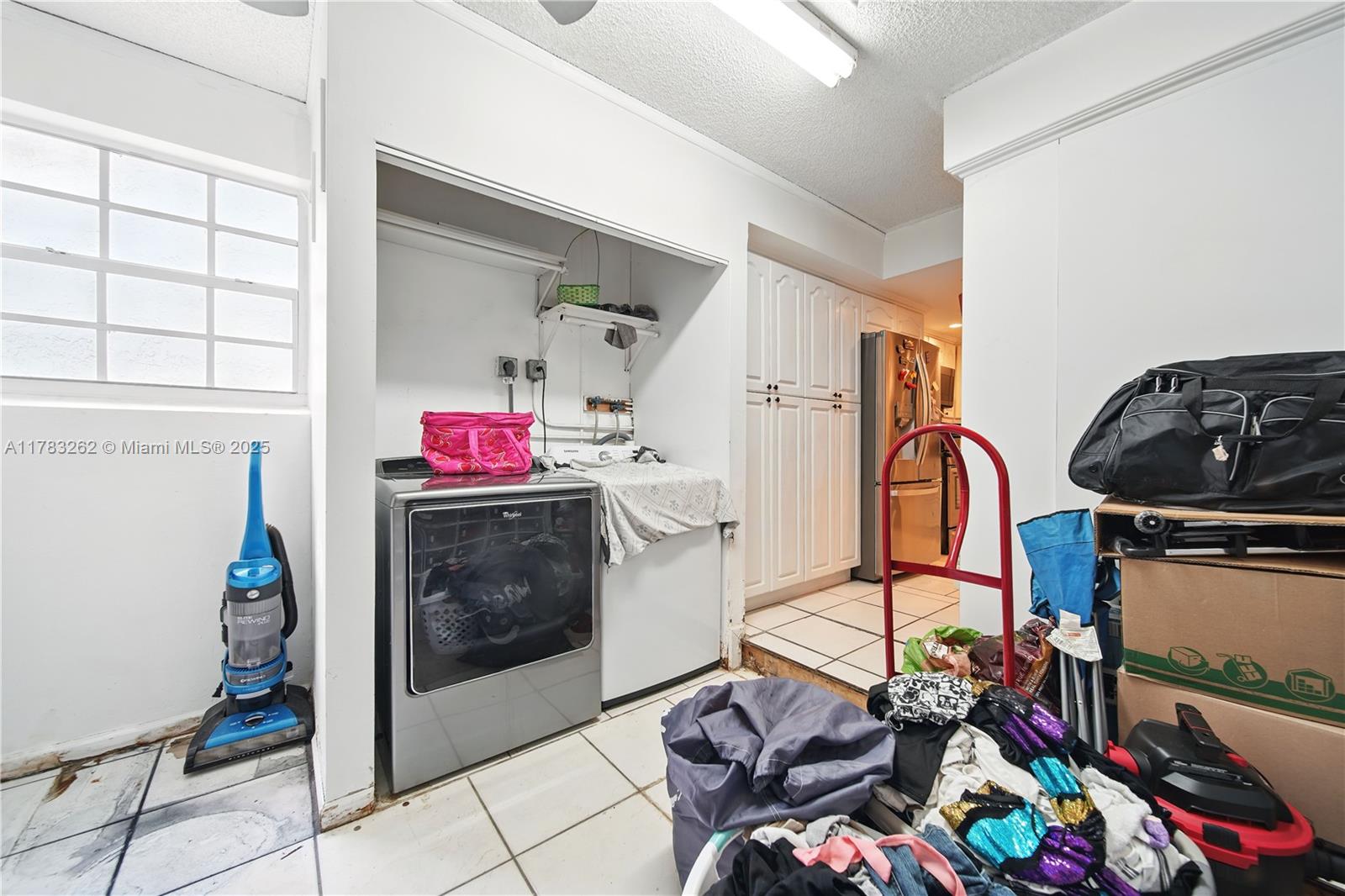 SUNRISE GOLF VILLAGE - Residential