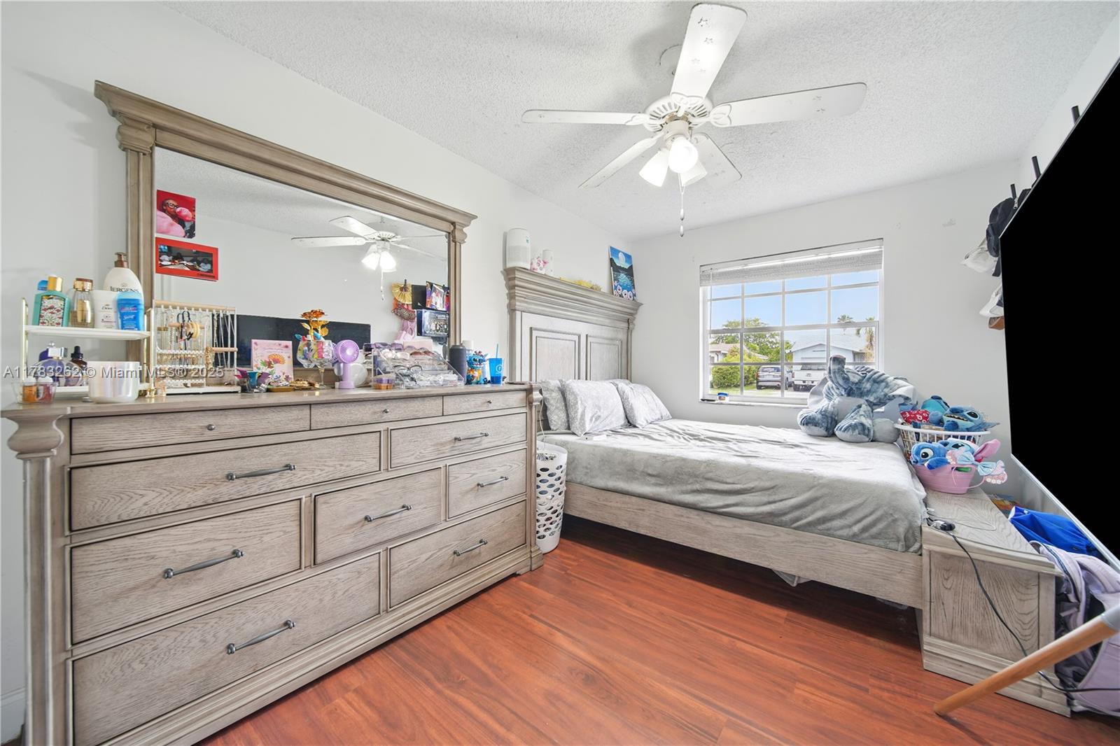 SUNRISE GOLF VILLAGE - Residential