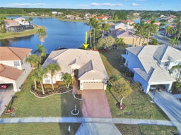 Listing photo 10