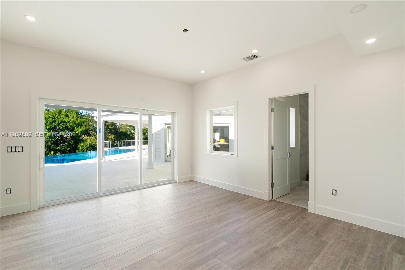 Upper Matecumbe - Residential