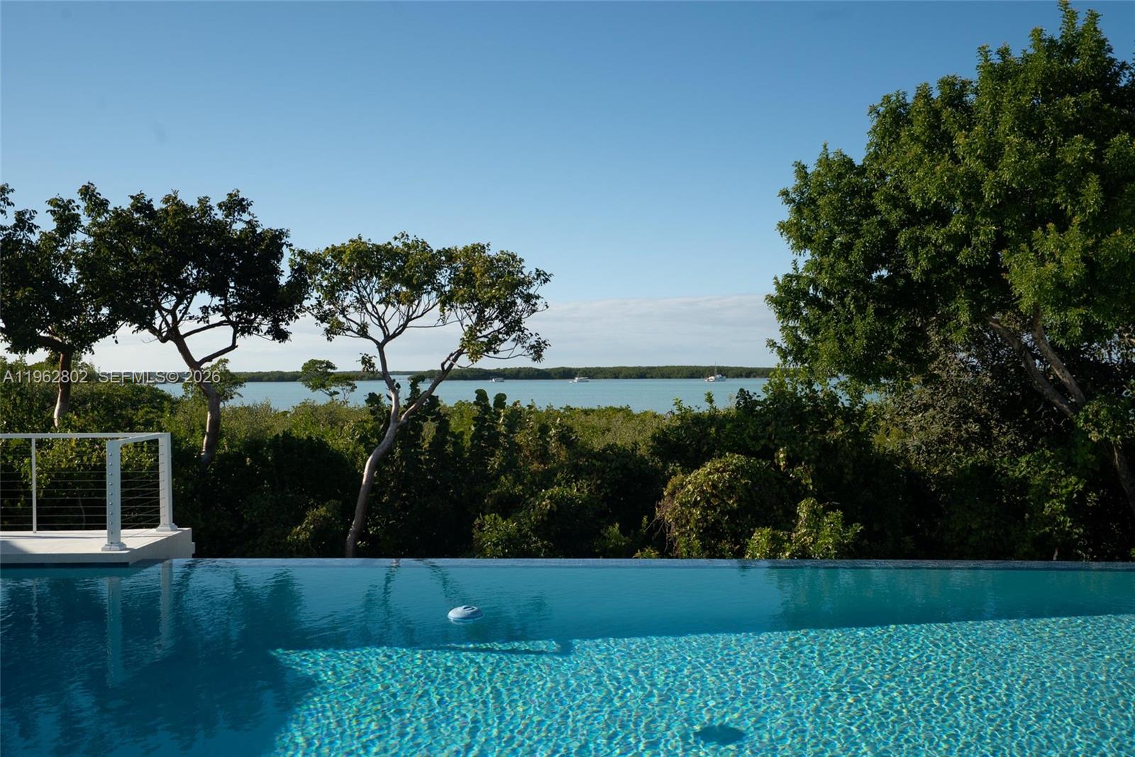 Upper Matecumbe - Residential