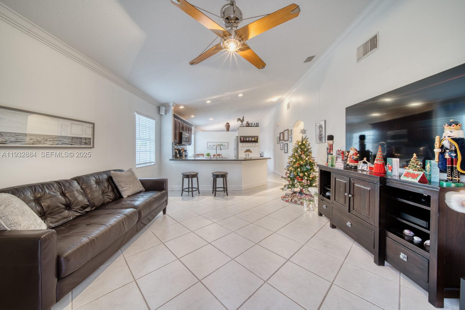 FOREST LAKES ESTATES SEC - Residential