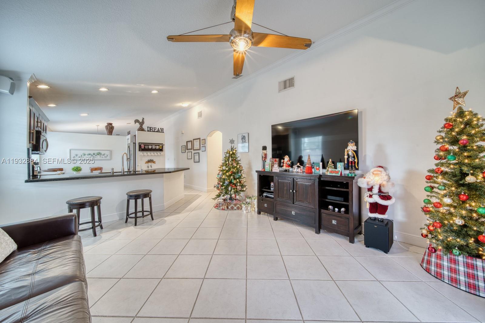 FOREST LAKES ESTATES SEC - Residential