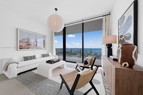 500 Alton 4004 Miami Beach FL 33139