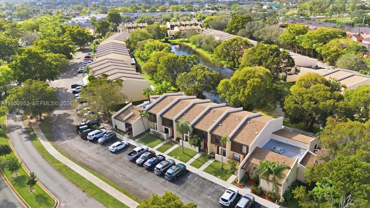 WESTVIEW CONDOMINIUM NO S - Residential