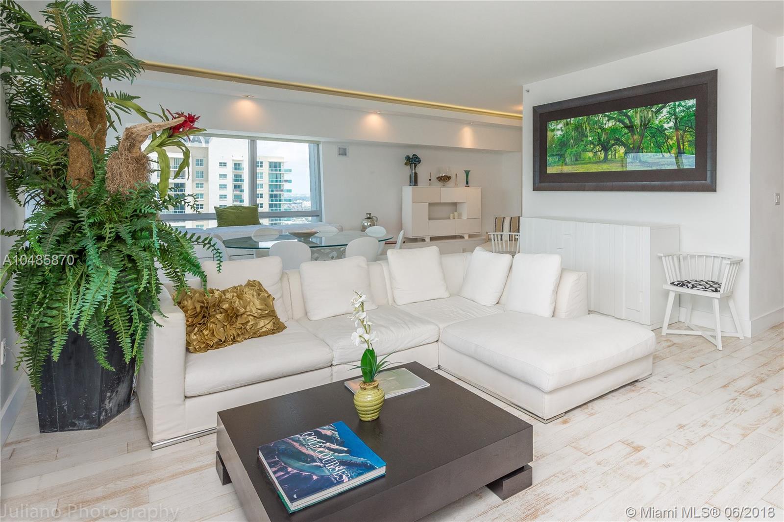 MILLENNIUM TOWER - Residential