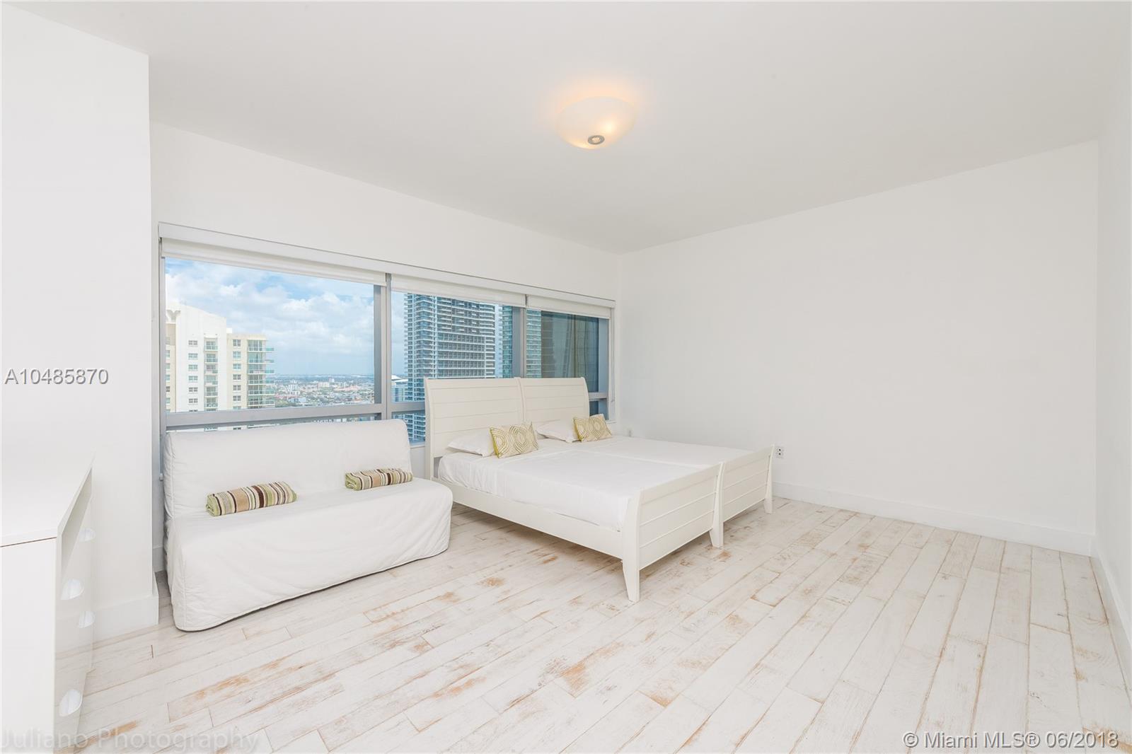 MILLENNIUM TOWER - Residential