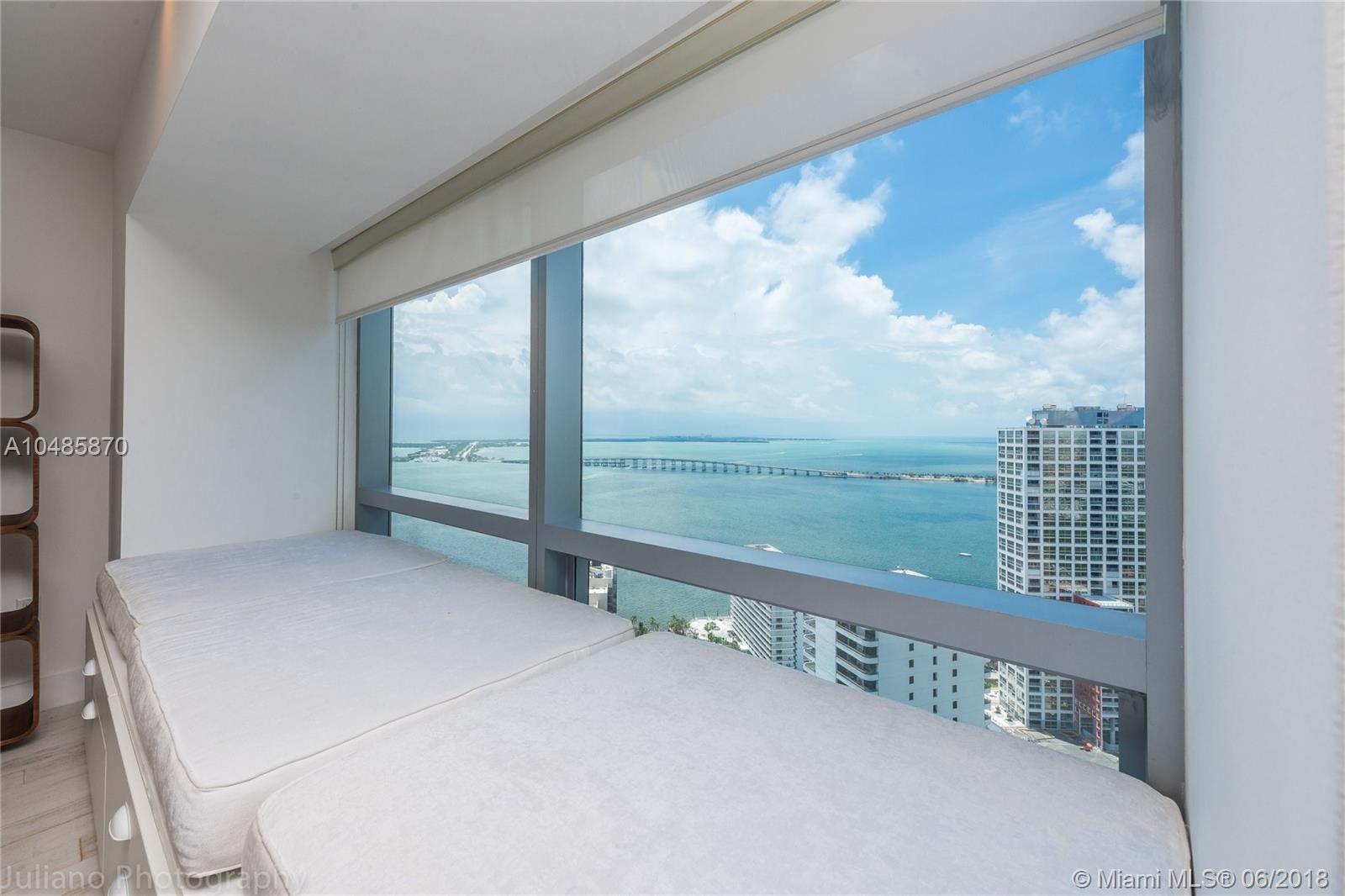 MILLENNIUM TOWER - Residential