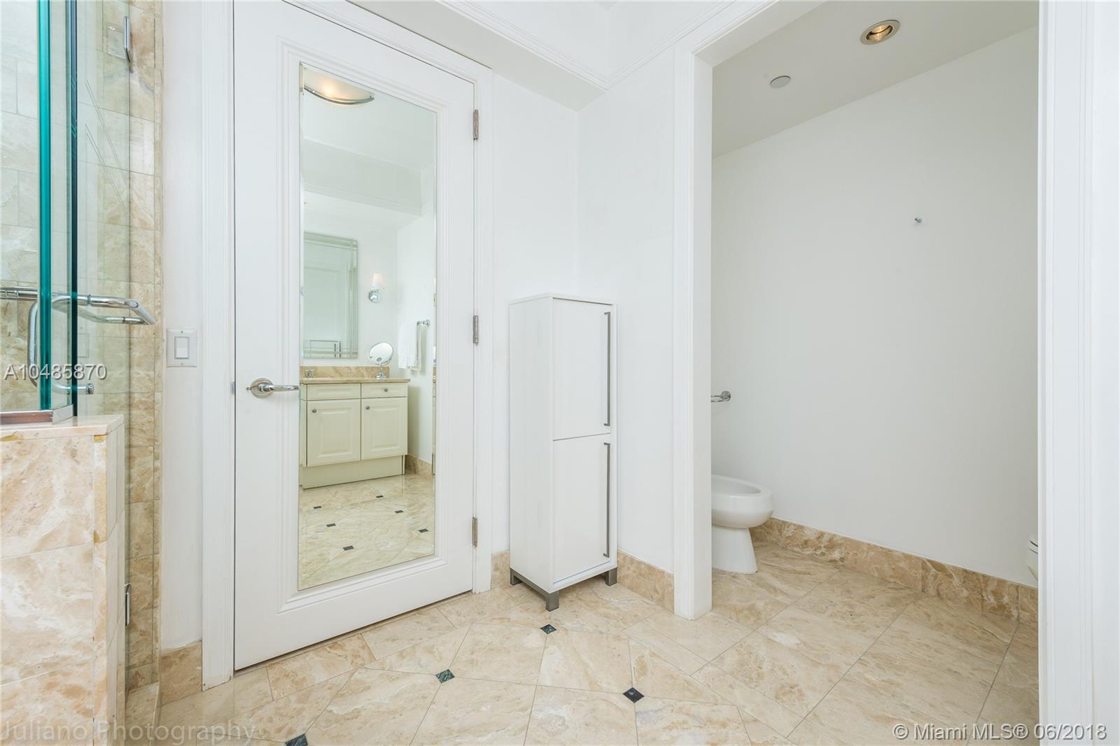 MILLENNIUM TOWER - Residential