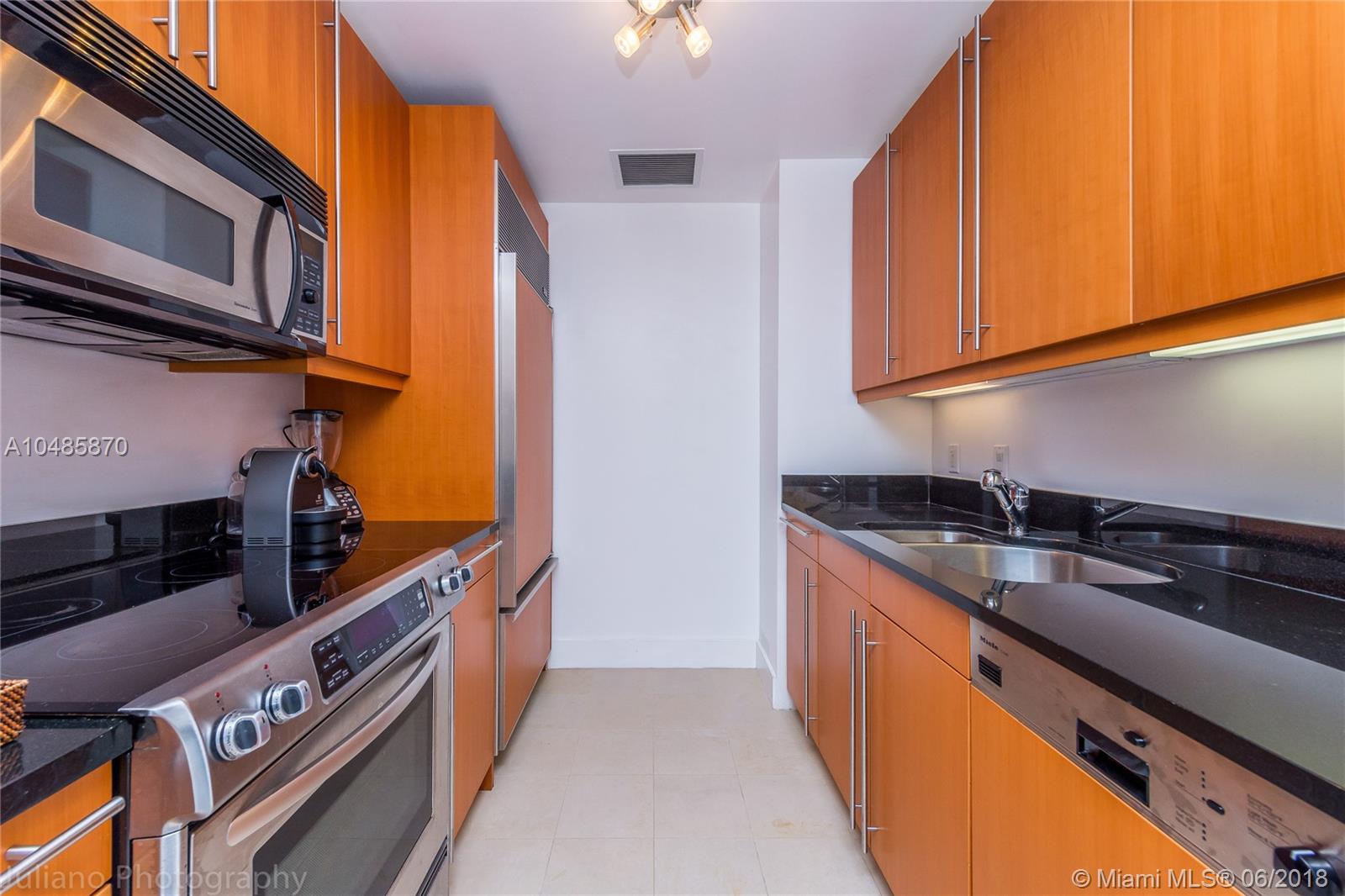 MILLENNIUM TOWER - Residential