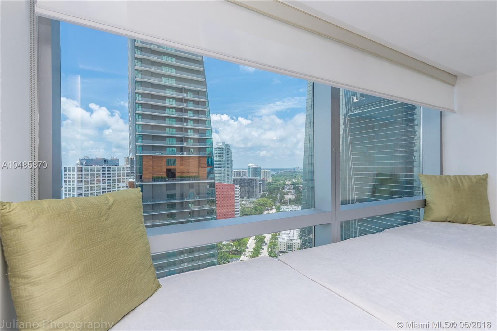 MILLENNIUM TOWER - Residential