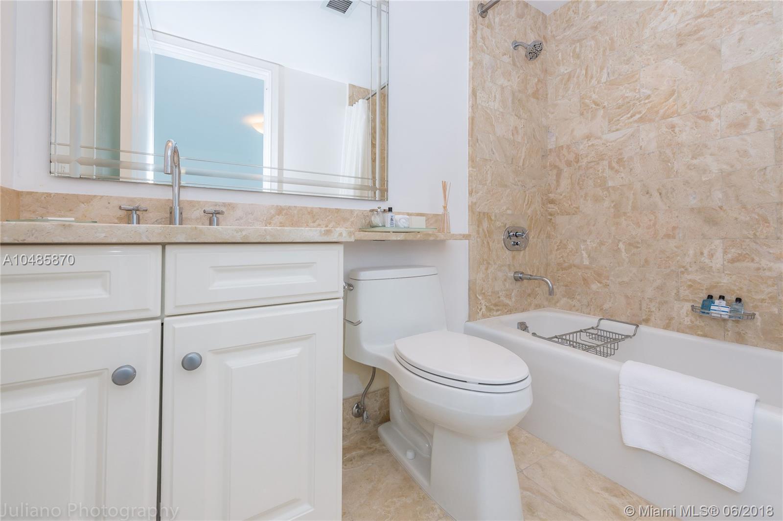 MILLENNIUM TOWER - Residential