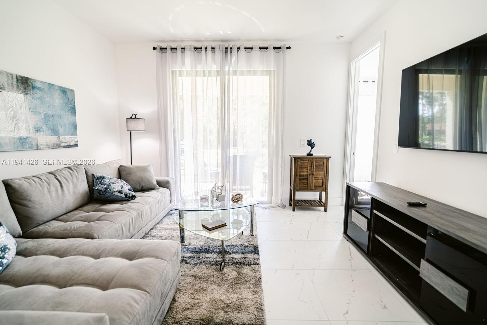 LEHIGH ESTATES - Residential Income