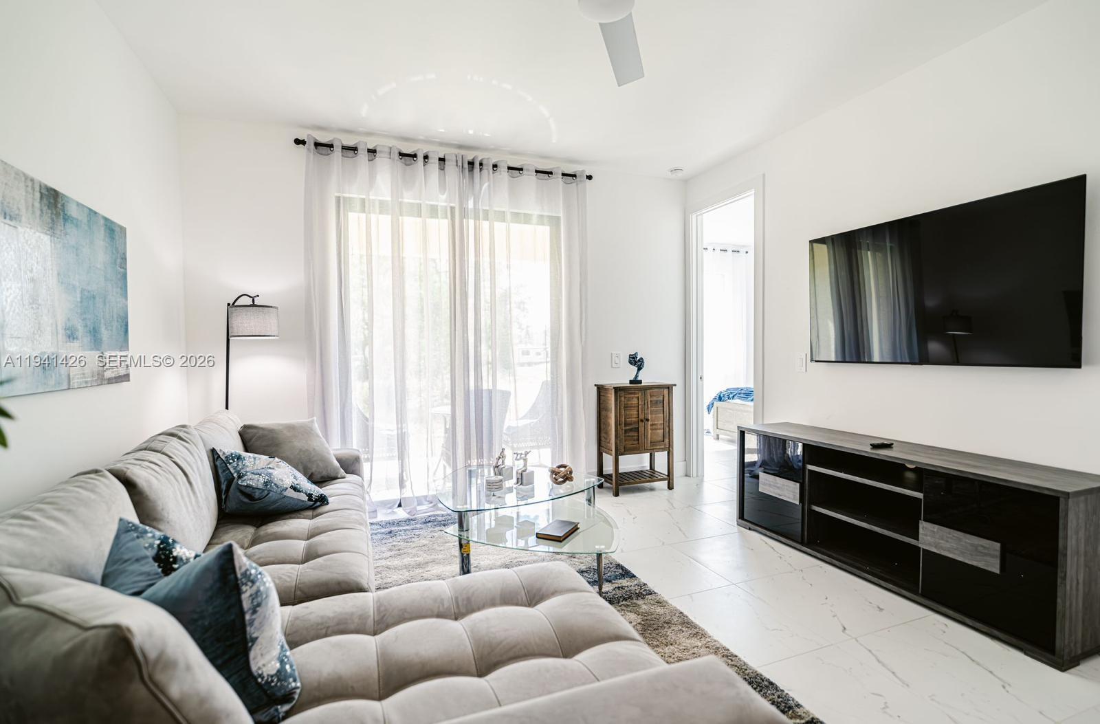 LEHIGH ESTATES - Residential Income