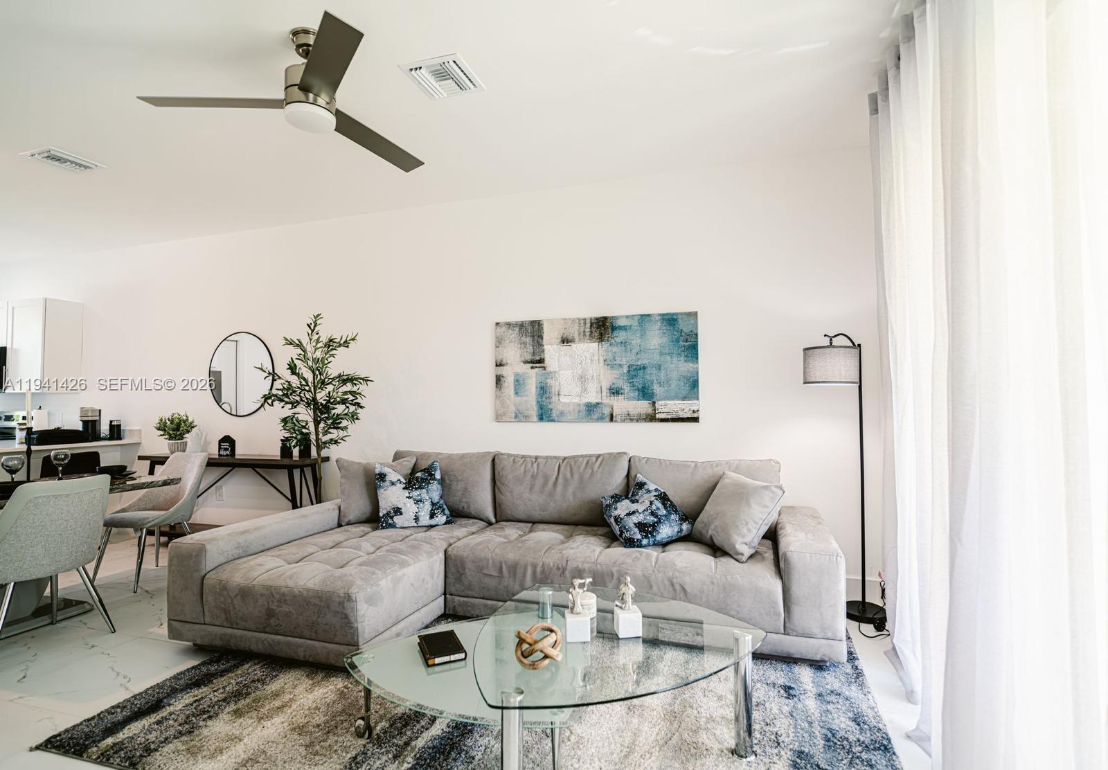 LEHIGH ESTATES - Residential Income