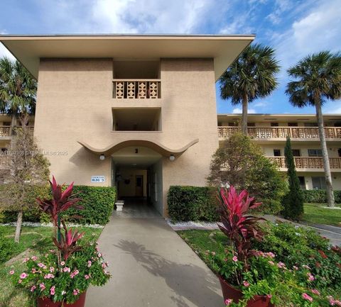 17050 NE 14th Ave 208 North Miami Beach FL 33162
