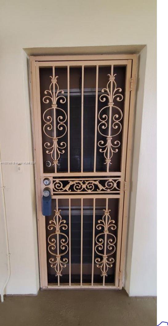 MAR-LEN GARDENS - Residential