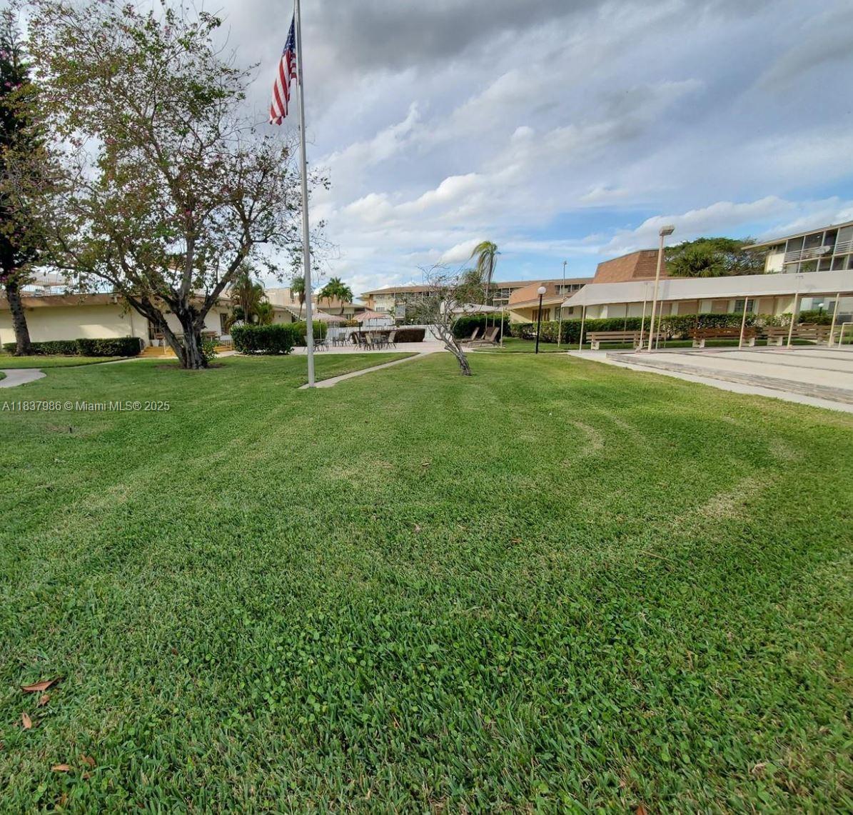 MAR-LEN GARDENS - Residential