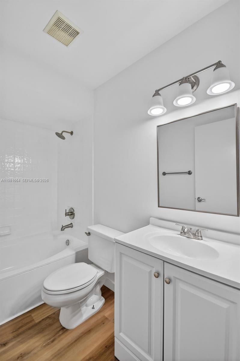 HALF MOON BAY CONDO - Residential