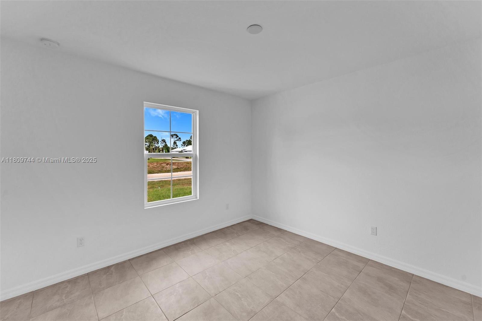 PORT ST LUCIE SECTION 33 - Residential