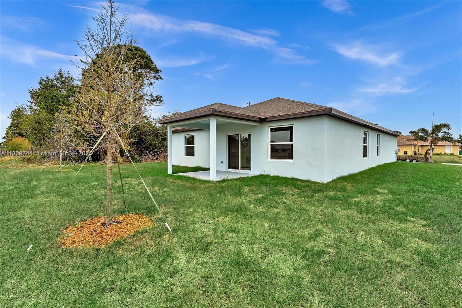 PORT ST LUCIE SECTION 33 - Residential