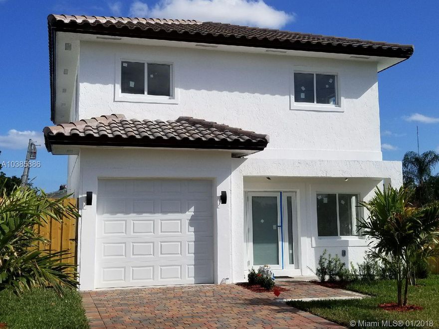 New two-story Construction. Modern Mediterranean architecture with high-end finishes throughout the entire house. Spaciouys  Amazing Italian Style Kitchen with quartz counter-top. Master bedroom with two walk-in closets and master bath with shower and tub.