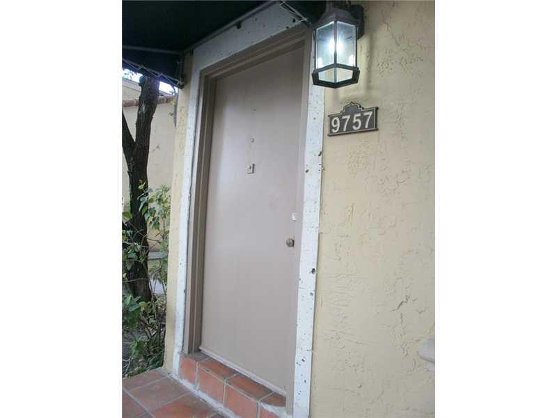 THE GREENS AT DORAL CONDO - Residential Lease