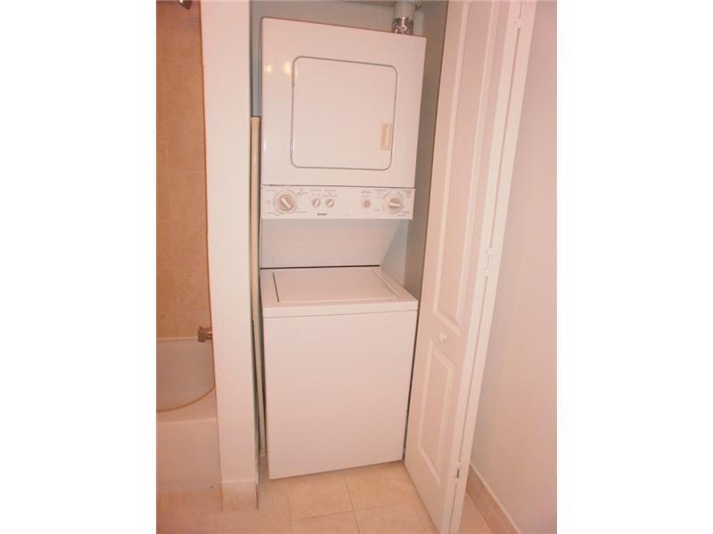 THE GREENS AT DORAL CONDO - Residential Lease