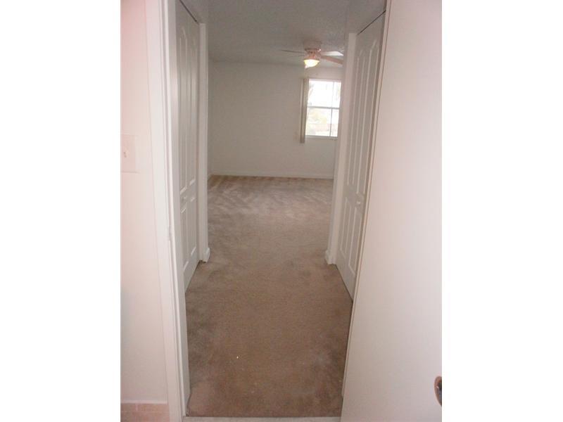 THE GREENS AT DORAL CONDO - Residential Lease