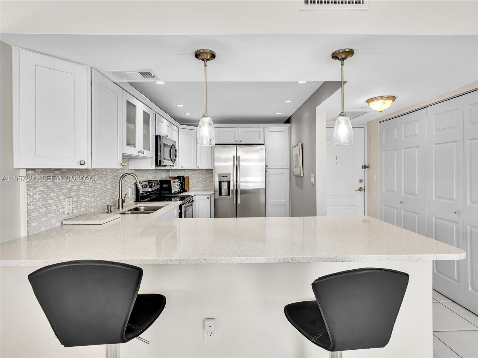 AVENTURA ELDORADO CONDO - Residential