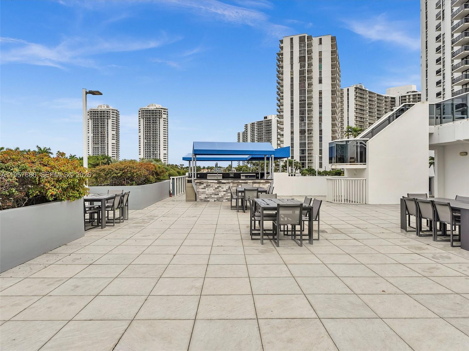 AVENTURA ELDORADO CONDO - Residential