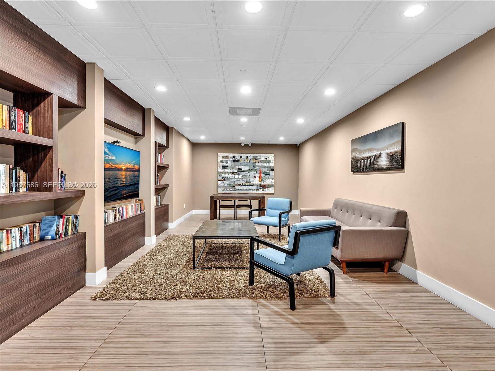 AVENTURA ELDORADO CONDO - Residential