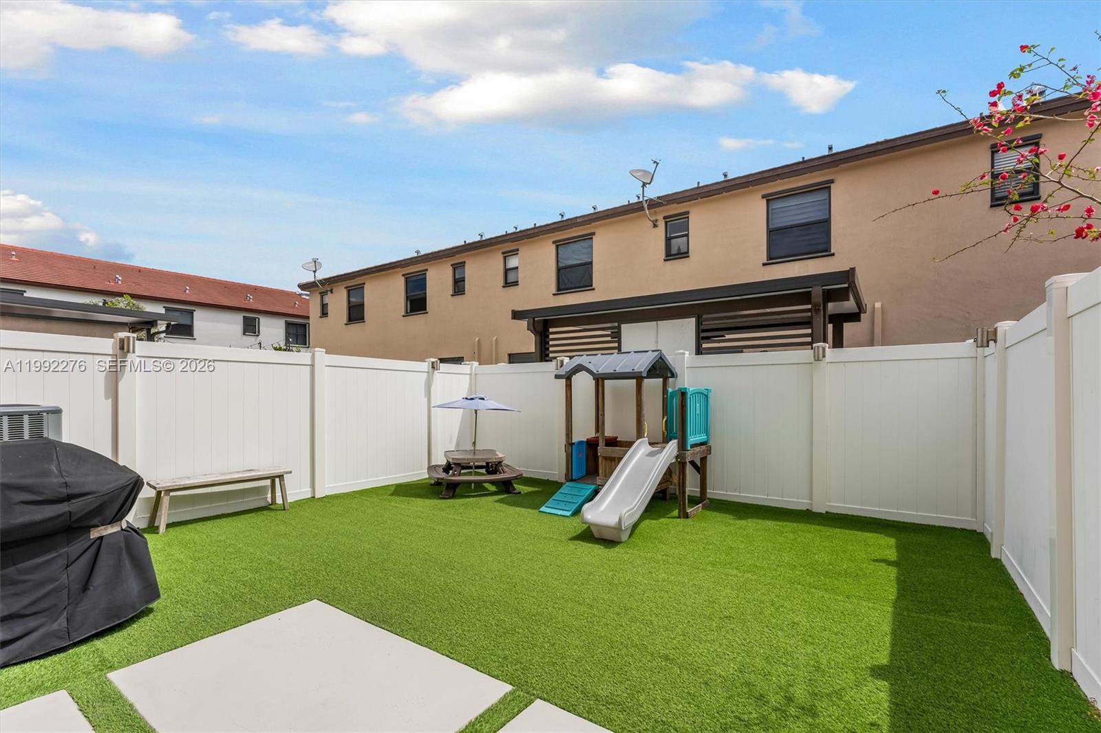 AQUABELLA SECTION TWO - Residential