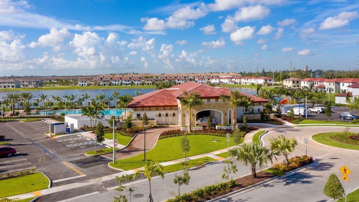 AQUABELLA SECTION TWO - Residential