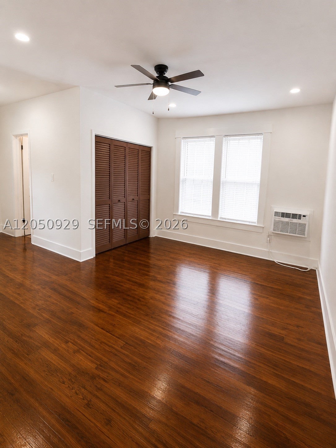 1319 Meridian Ave 208